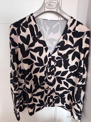 Camisa Yera floral M