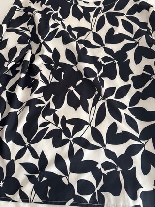 Camisa Yera floral M