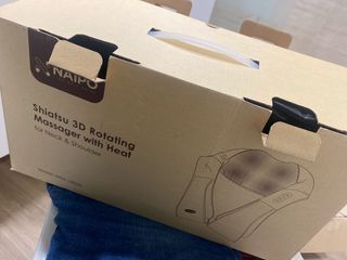 Masajeador Shiatsu Naipo MGS-1500C