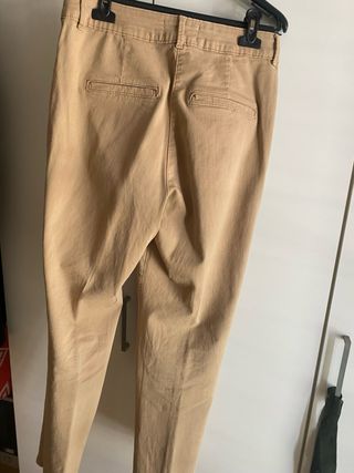 Pantalón chino beige talla S