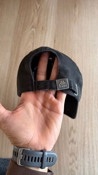 Gorra Kappa Negra Logo Naranja