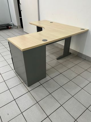Mesa escritorio de oficina angular madera y metal