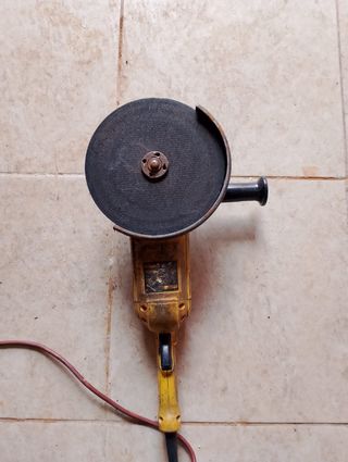 Smerigliatrice DEWALT