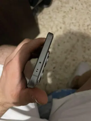 Xiaomi 14t pro 256gb/12gb RAM se vende con su caja