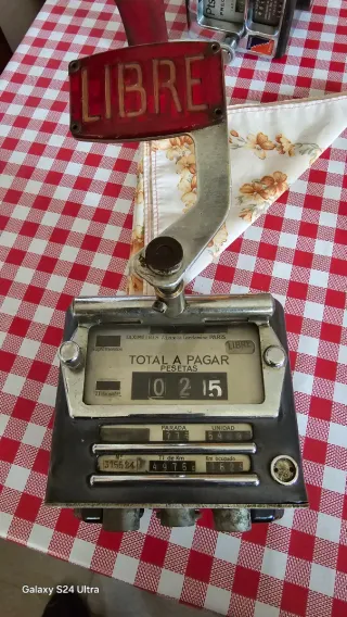 Taxímetro antiguo años 60