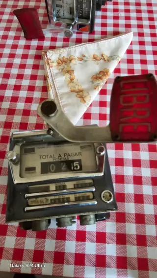 Taxímetro antiguo años 60