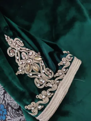 Caftán elegante marroquí