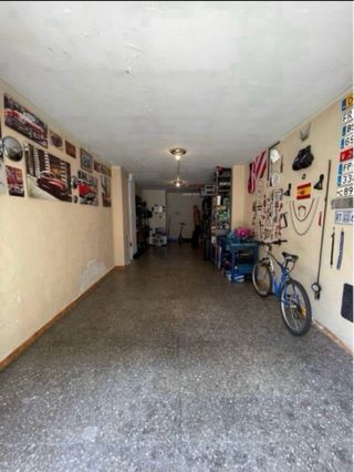 Local oficina parking vivienda en venta Badalona