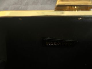 Bolso Moschino Negro y Dorado Nuevo