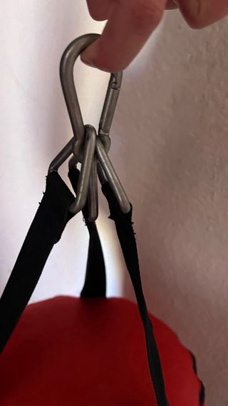 Saco de boxeo con base y bidón