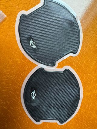 Protectores Maneta MINI Carbono