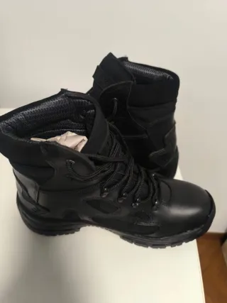 Botas 707 Tactical SK7 Negras