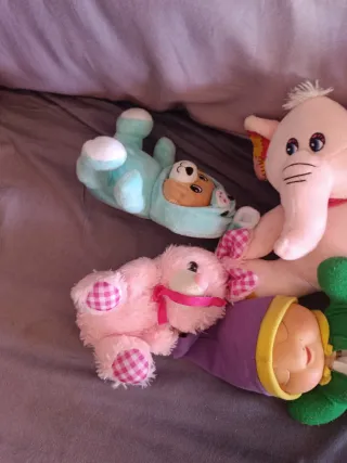 Lote peluches: oso, elefante, perro, duende