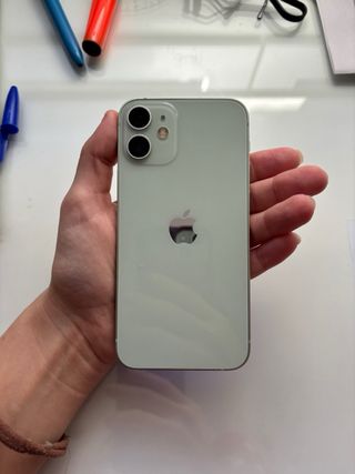 iPhone 12 mini impecable