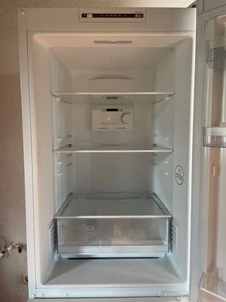 Frigorífico Combi Bosch KGN33NW3A