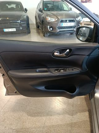 Nissan Pulsar 2015