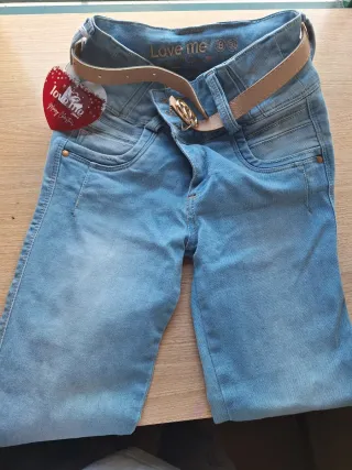 Pantalón vaquero Love me azul talla 8