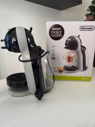 Cafetera Nescafé Dolce Gusto DeLonghi