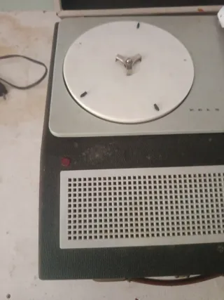 Tocadiscos Kolster Young Music. Precio a convenir