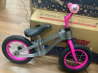 Bicicleta de equilibrio JoyStar 12 led en marco
