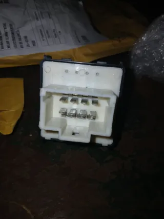 Botonera Peugeot citroen Rifter 2025