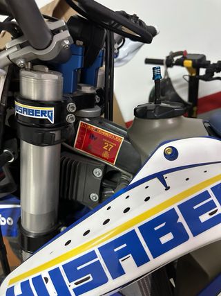 Moto Enduro Husaberg 77