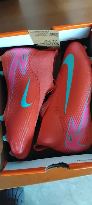 Botas de fútbol Nike Air Zoom Rojas