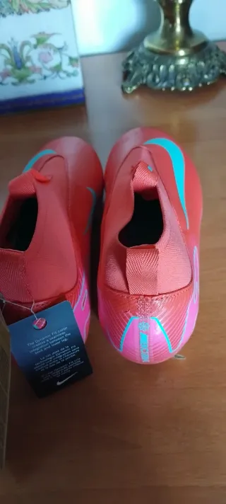 Botas de fútbol Nike Air Zoom Rojas