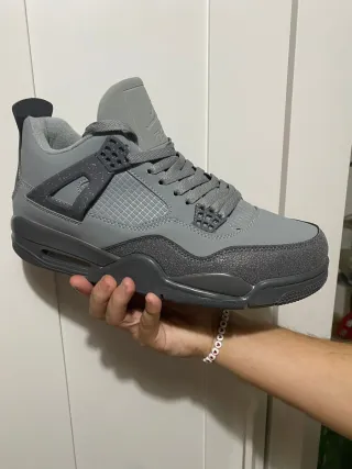 Tenis Air Jordan 4 Gris y Blanco