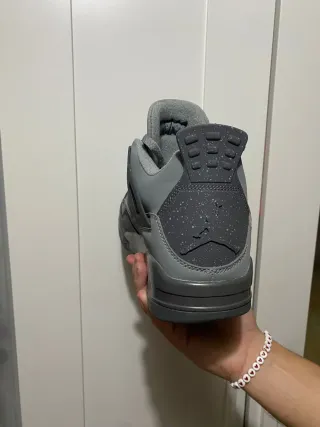Tenis Air Jordan 4 Gris y Blanco