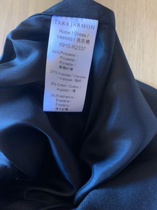 Vestido negro con cuello Peter Pan