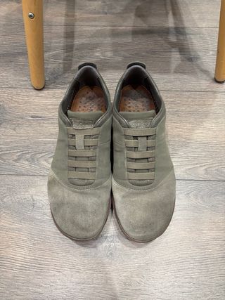 Zapatillas Geox Nebula verde oliva y burdeos