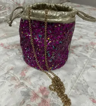 Bolso de fiesta lentejuelas morado