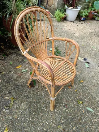 Sedia in vimini di rattan naturale