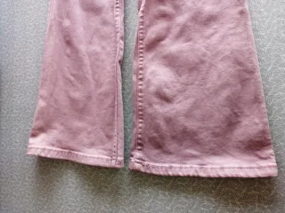 Pantalón tejano cargo burdeos