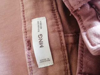 Pantalón tejano cargo burdeos