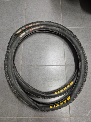 2 Cubiertas de bicicleta marxxis ikon