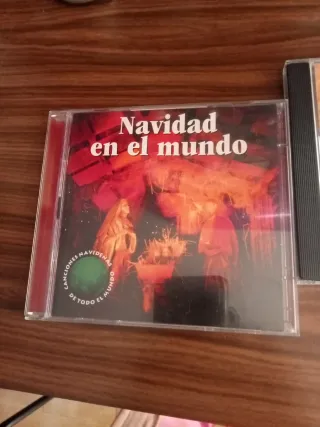 CDs Salve Rociera y Navidad en el mundo