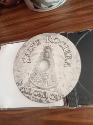 CDs Salve Rociera y Navidad en el mundo