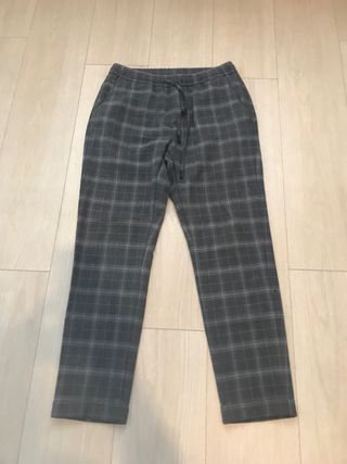 Pantalón Zara cuadros gris