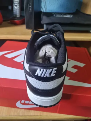 Nike Dunk Low Retro Panda