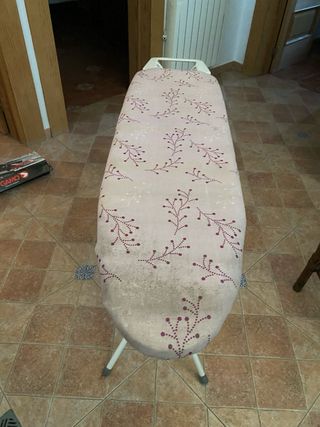 Tabla de planchar plegable