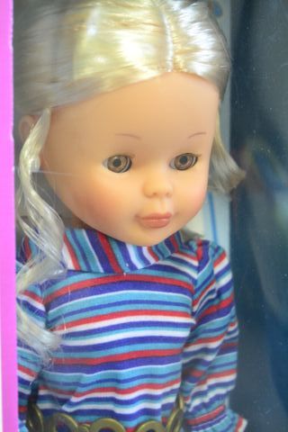 Nancy Colección Reedición 1973.Otoño- armario