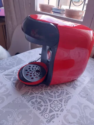 Cafetera Bosch Tassimo Roja