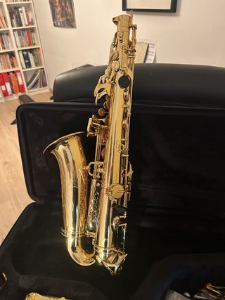 Saxofón Alto Yamaha YAS62 - Como Nuevo