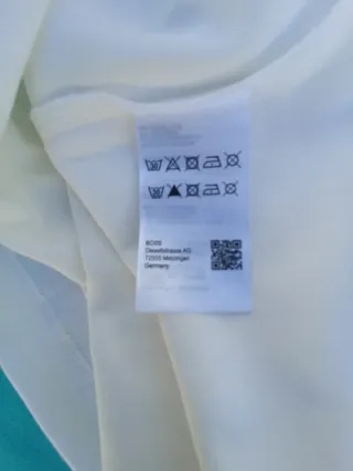 Camiseta Boss Blanca Multicolor