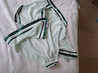 D'ORSAY Pashmina verde agua con ribete de seda