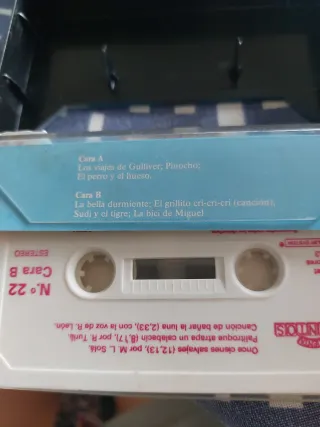 Lote 13 Casettes Cuenta Cuentos de Salvat.