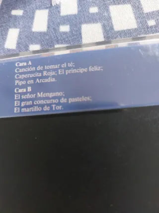 Lote 13 Casettes Cuenta Cuentos de Salvat.