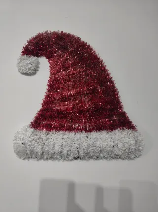 Árbol de Navidad Plateado con Adornos Incluidos